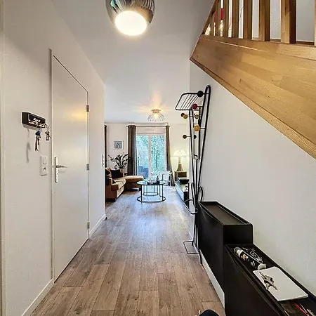 Soul Harmony Rouen Maison Neuve Terrasse Parking Riviere Proche Docks, Kindarena Holiday home